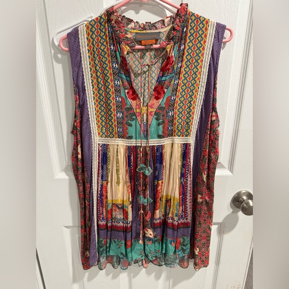 Bhanuni by Jyoti Celina Abstract Top